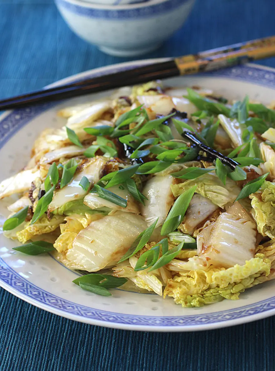 How to Cook Spicy and Sour Napa Cabbage